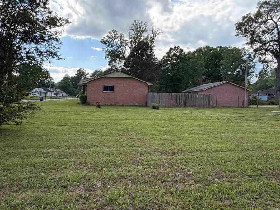 1903 W 25th, Pine Bluff, AR 71603 - #3