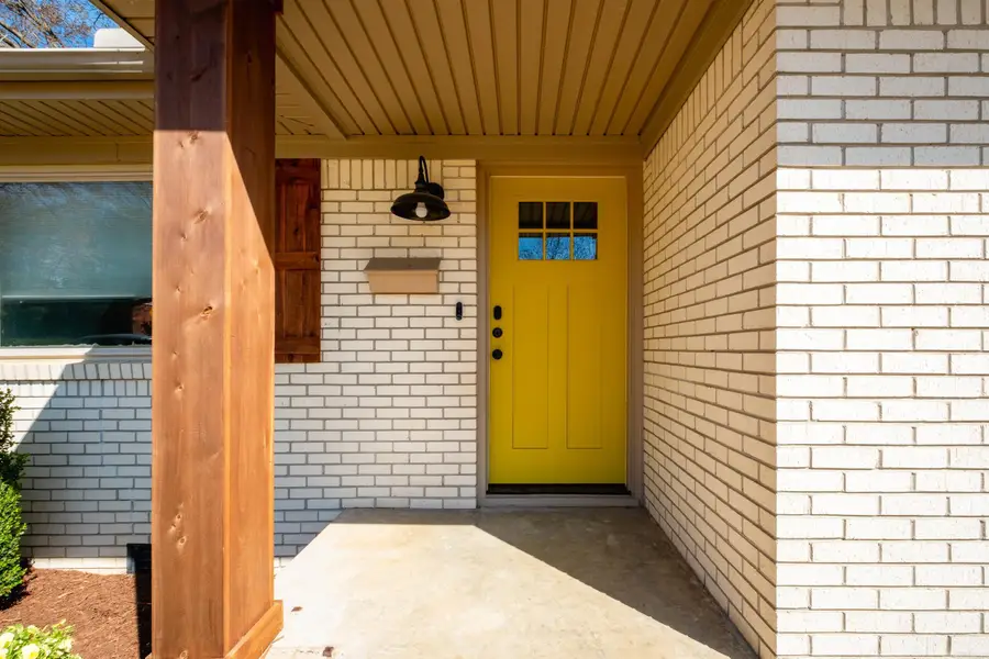 319 Poinsetta Drive, Little Rock, AR 72205 - #3