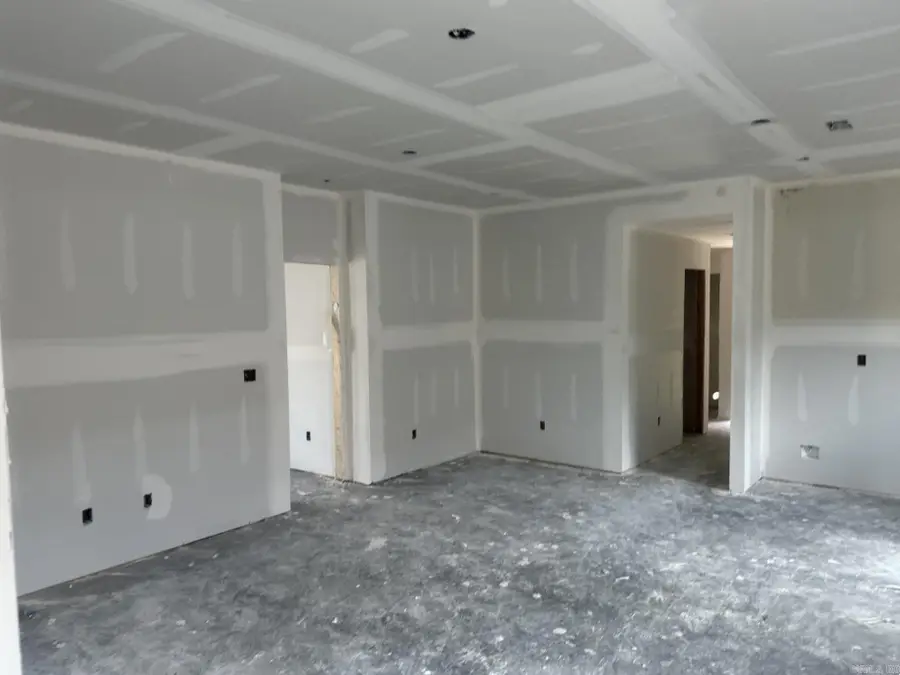 142 Jonathan Drive, Maumelle, AR 72113 - #3