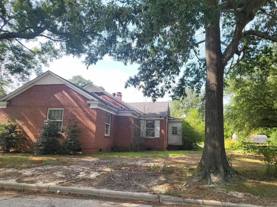 1707 S Oak Street, Pine Bluff, AR 71601 - #3