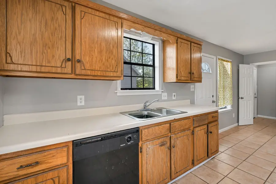 2516 Glenn Place, Jonesboro, AR 72404 - #3