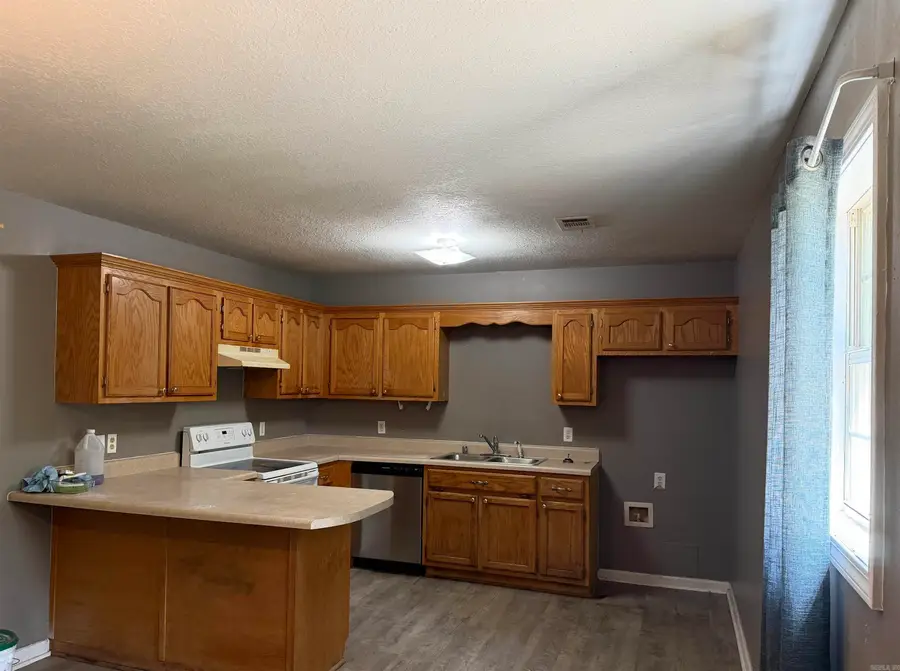 1300 Walker Street, Paragould, AR 72450 - #2