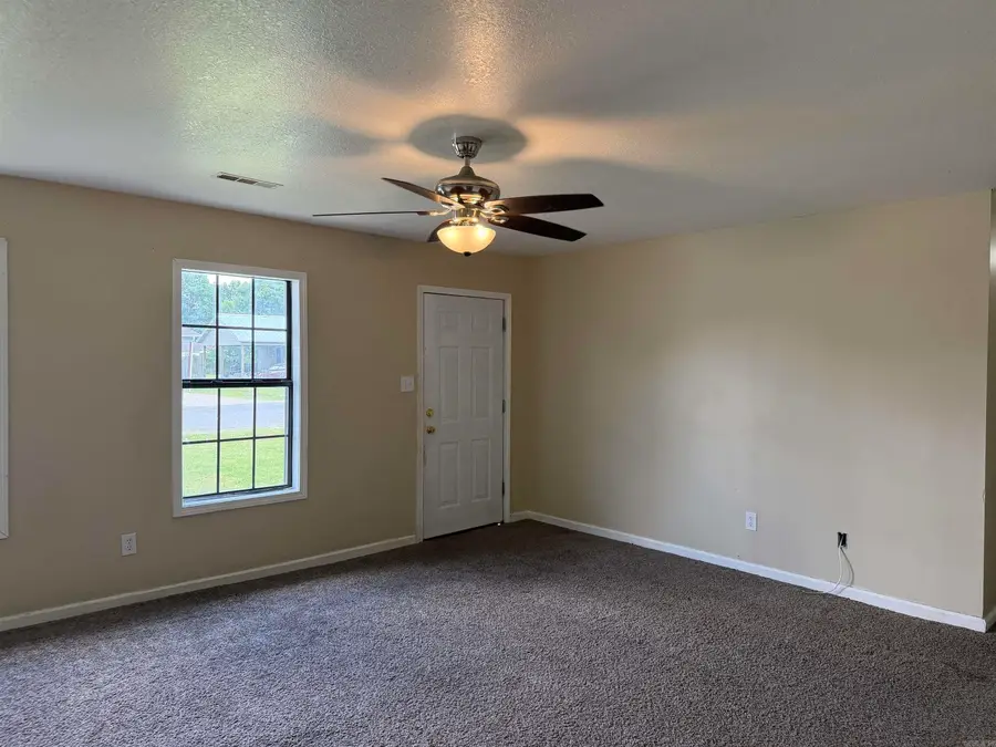 204 N 18 Avenue, Paragould, AR 72450 - #2