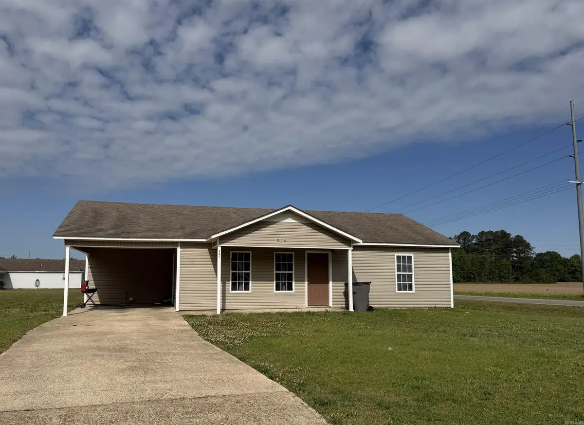 904 N 11th Avenue, Paragould, AR 72450 - #1