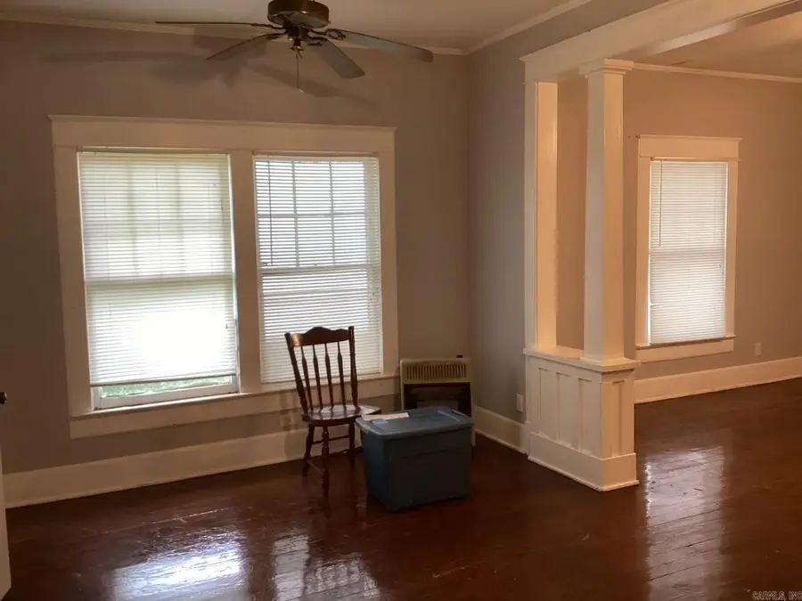 218 E 5th, Prescott, AR 71857 - #3