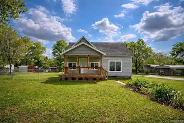 300 Reine Str., Mena, AR 71953