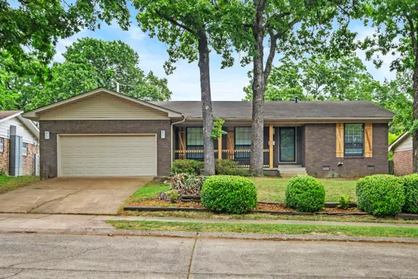 5200 Hampton, North Little Rock, AR 72116
