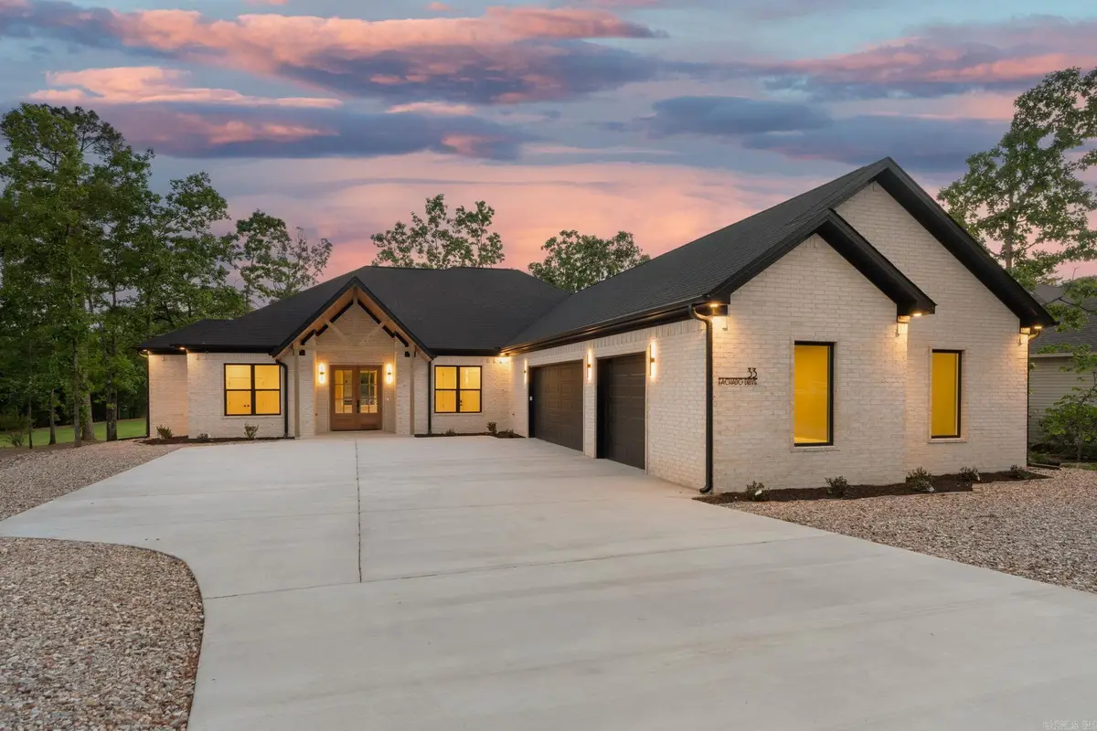 33 Fachado Drive, Hot Springs Village, AR 71909 - #1