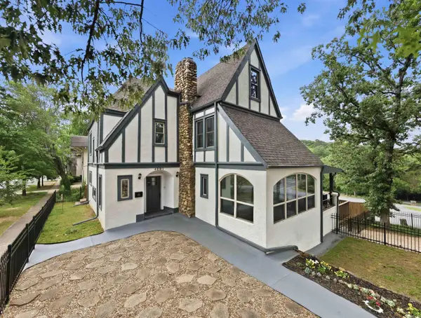 4001 Cedar Hill Road, Little Rock, AR 72205