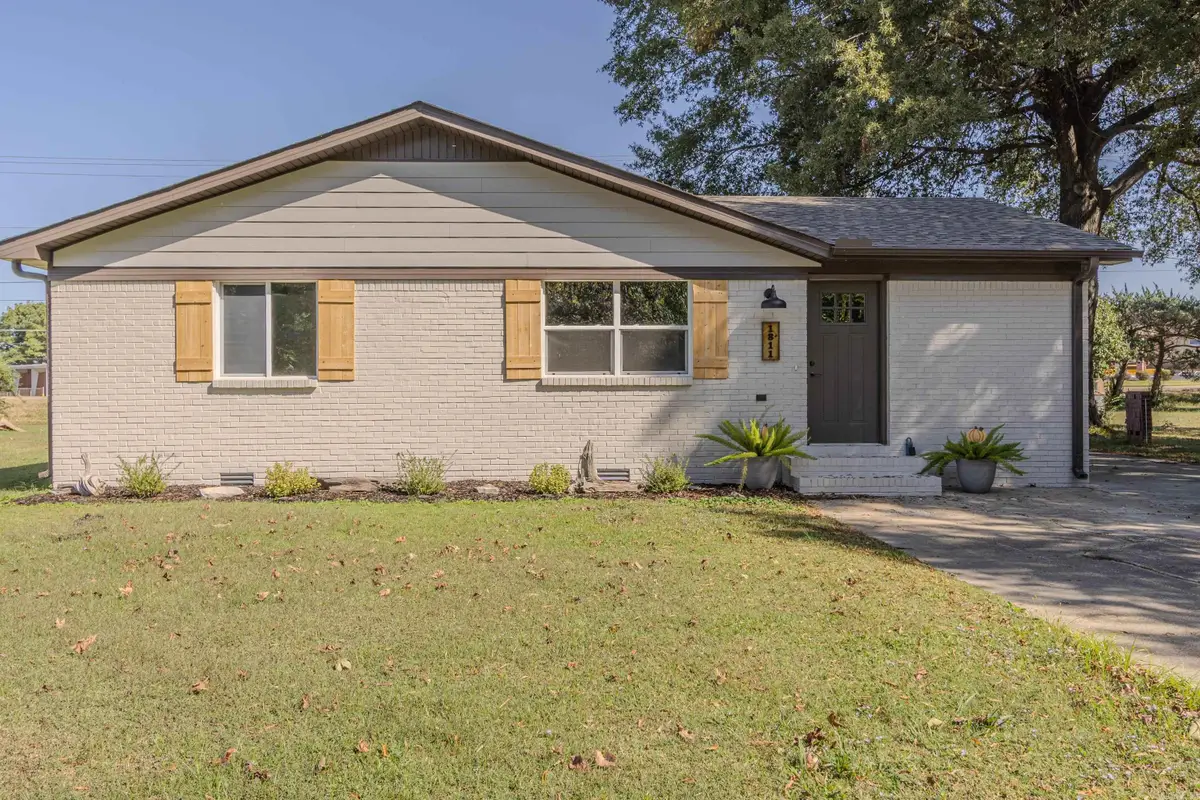 1811 Magnolia Ln, Paragould, AR 72450 - #1