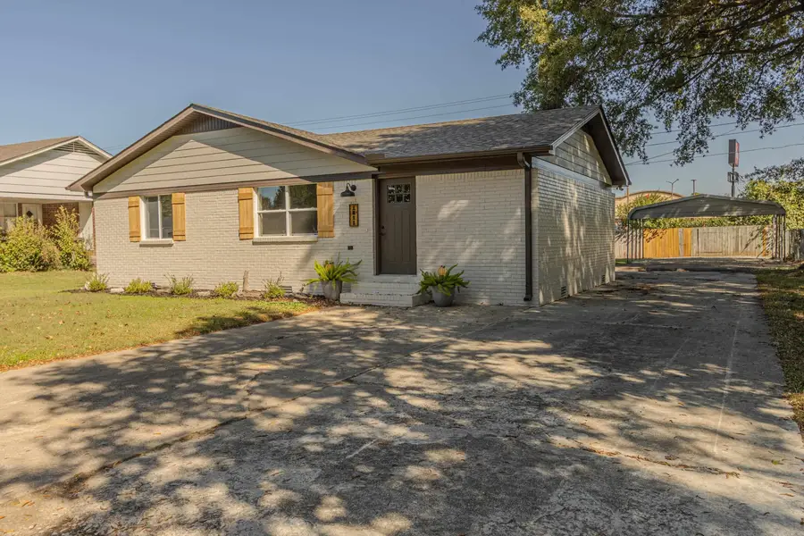 1811 Magnolia Ln, Paragould, AR 72450 - #2