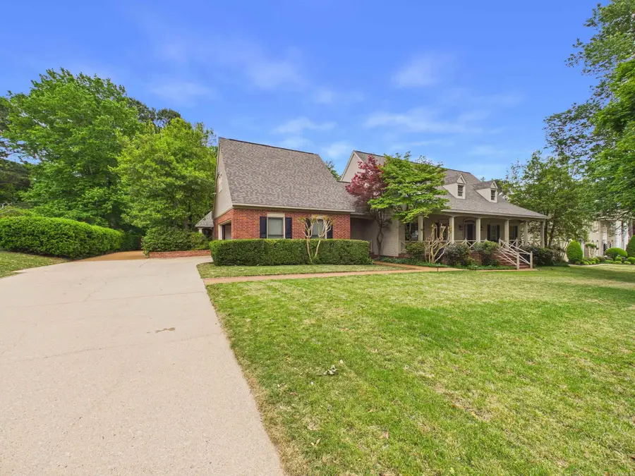 12 Country Club Circle, Searcy, AR 72143 - #2