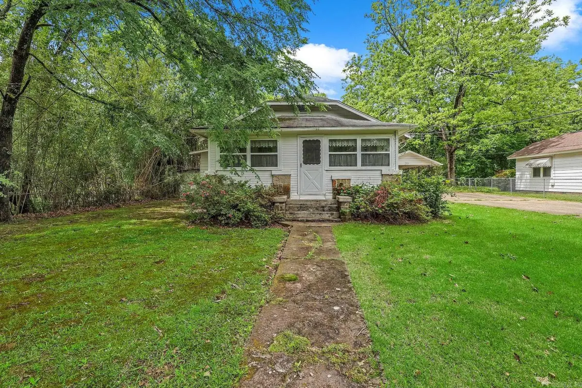 255 W Elm Street, Mount Ida, AR 71957 - #1
