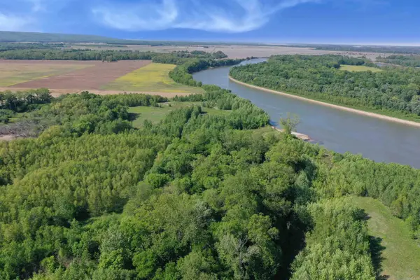 001 Arm Lake Road, Bradford, AR 72020