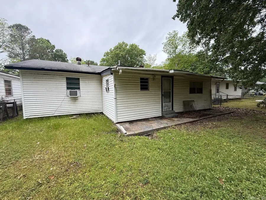 209 Brown Street, Lonoke, AR 72086 - #3