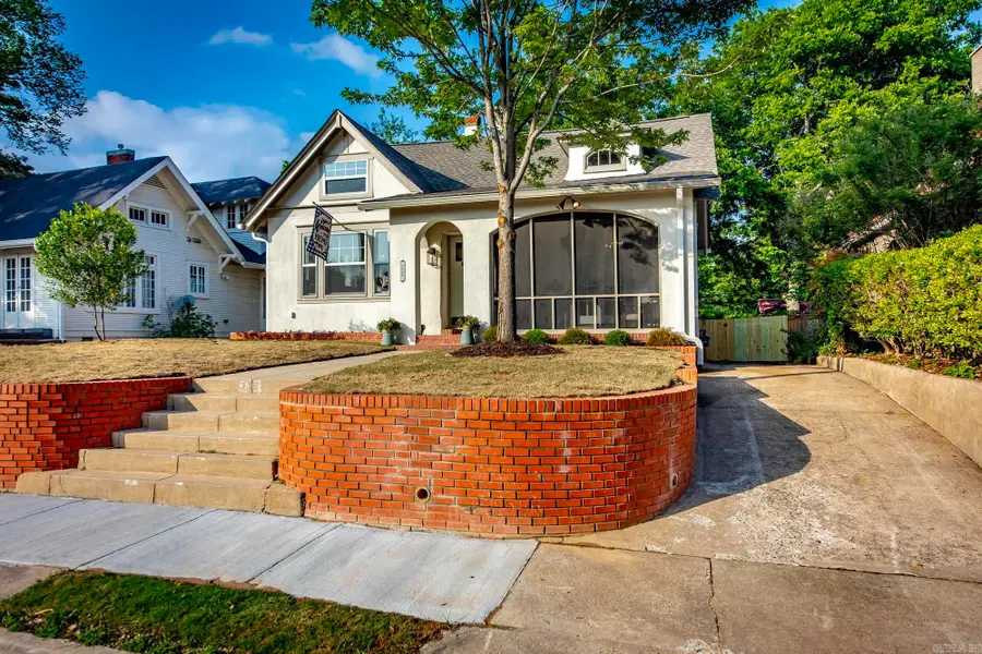 225 Ridgeway Drive, Little Rock, AR 72205 - #2