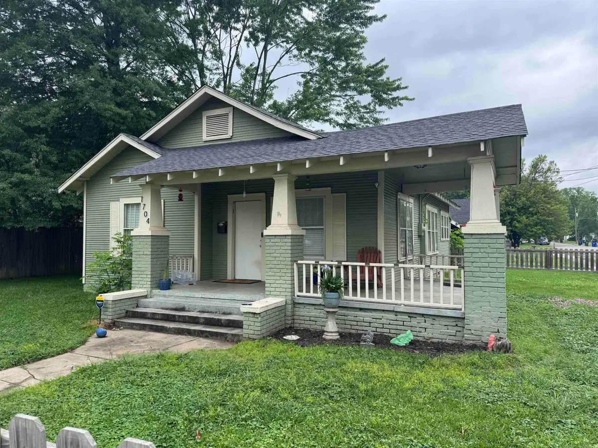 1704 Duncan, Conway, AR 72034 - #1