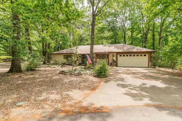 17 Castillo Lane, Hot Springs, AR 71909