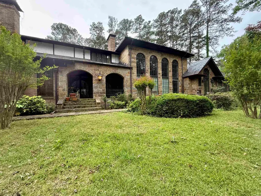 935 Brookridge Drive, Camden, AR 71701 - #3