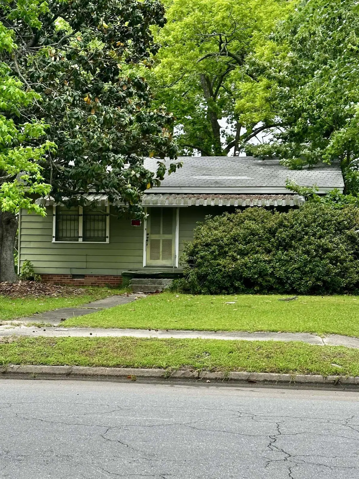 1615 W 24th Avenue, Pine Bluff, AR 71603 - #1