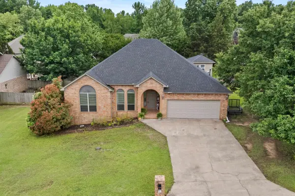12 Cumberland Cv, Cabot, AR 72023