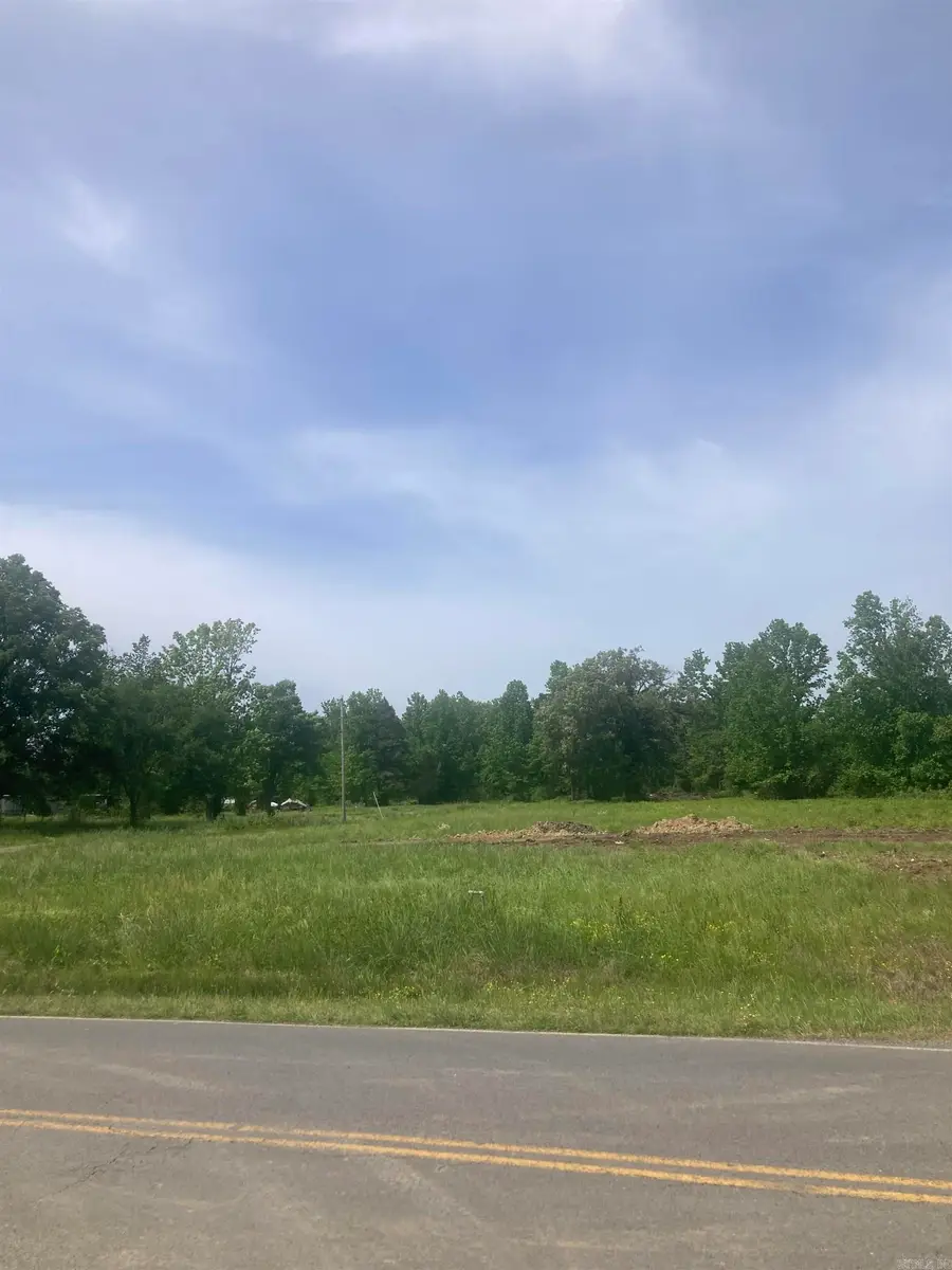 168 S Church St., Vilonia, AR 72173 - #3