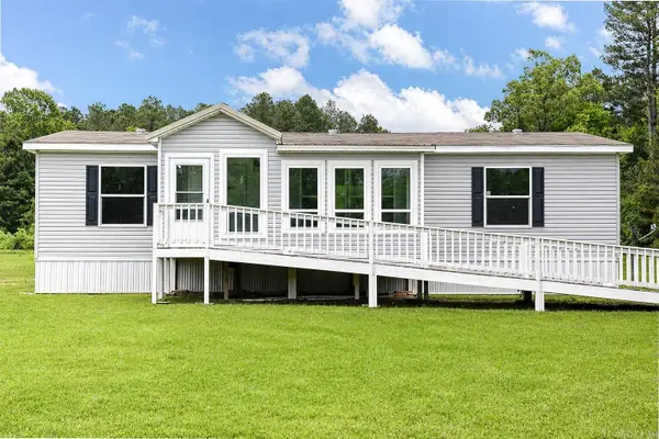 6601 Camden Cutoff Road, Pine Bluff, AR 71603