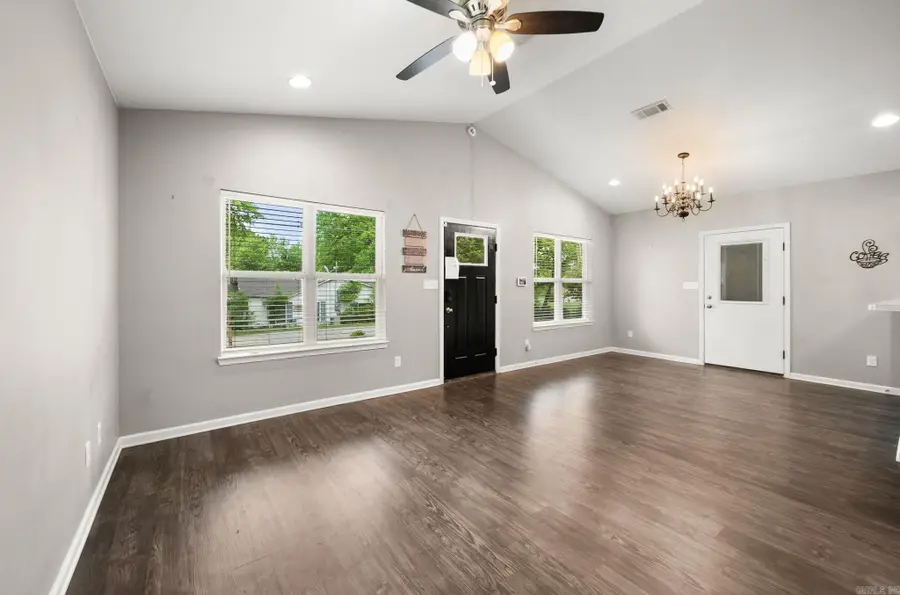 211 N College Street, Sheridan, AR 72150 - #3