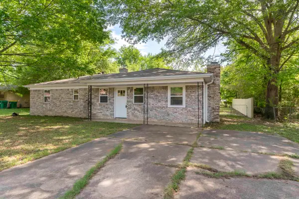 6 Waterfront Drive, Sherwood, AR 72120