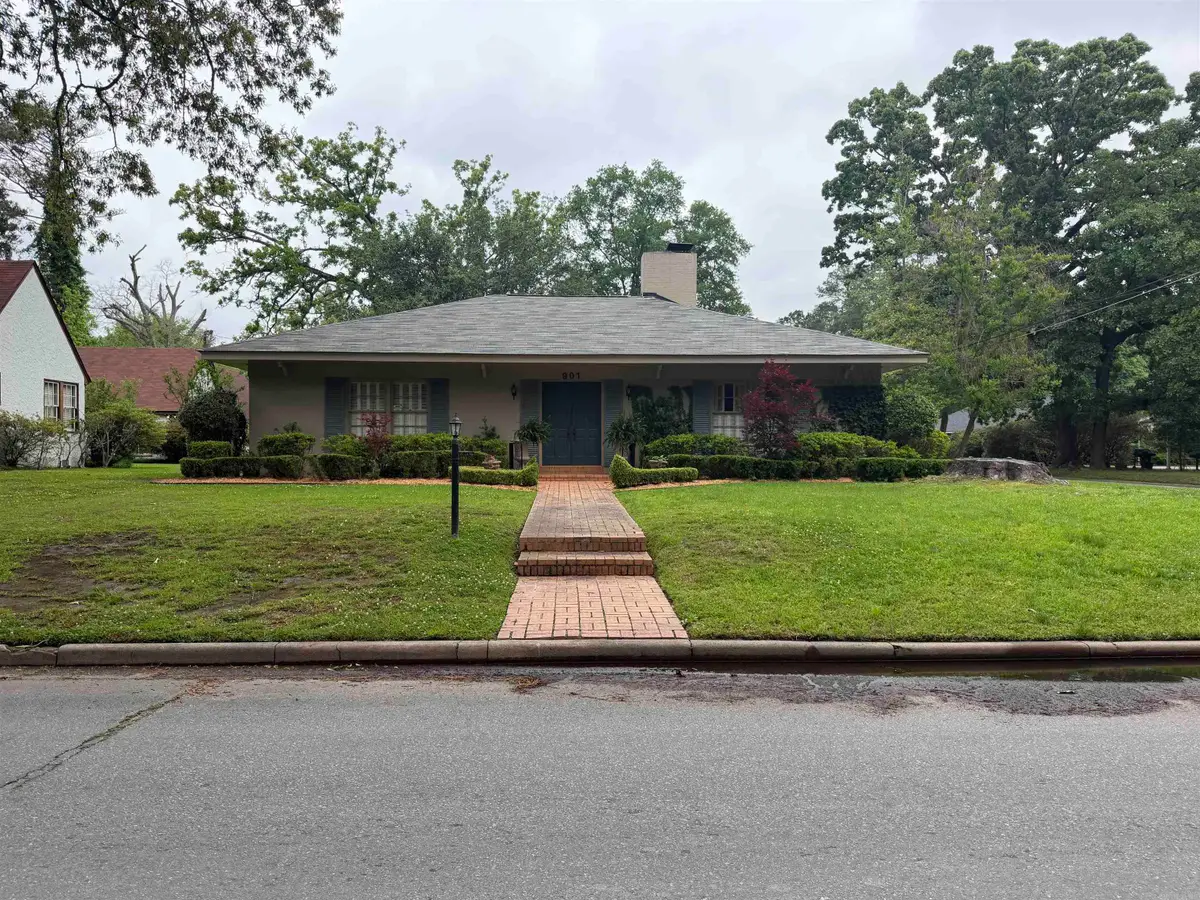 901 W 36th, Pine Bluff, AR 71603 - #1