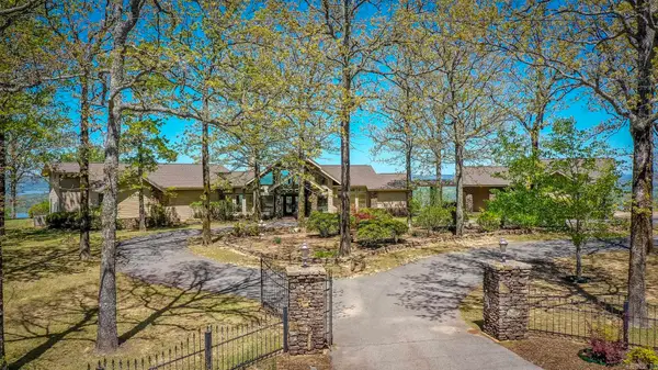 450 Cliffview Drive, Quitman, AR 72131
