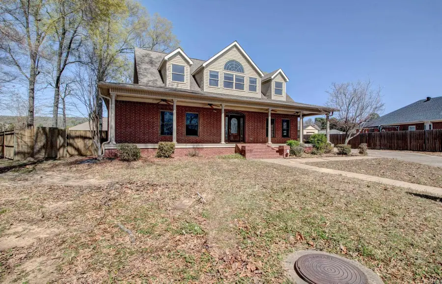 3720 Monarch Cove, Conway, AR 72034 - #3