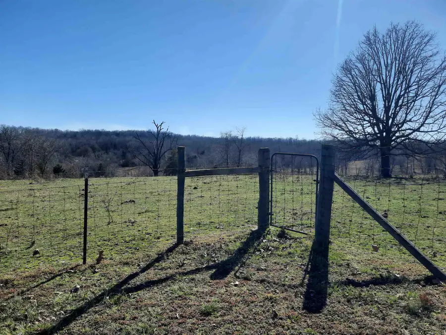 000 Robinson Street, Mammoth Spring, AR 72554 - #3