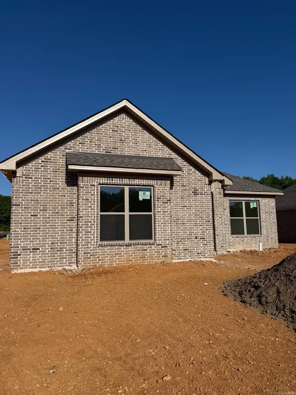 110 Fitzgerald Way, Benton, AR 72015