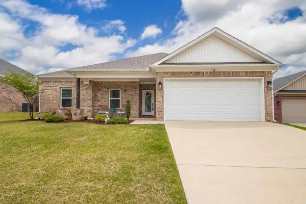 2824 Whisker Way, Benton, AR 72015