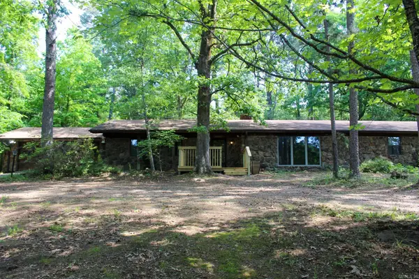 120 Wood Hill Lane, Rose Bud, AR 72137