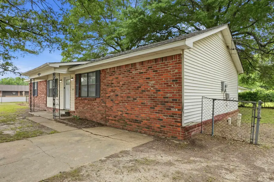 2505 Fairfield, Jonesboro, AR 72401 - #3