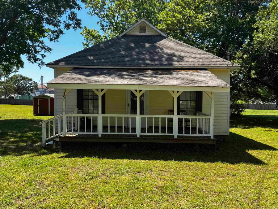 302 Spring Street, Beebe, AR 72012 - #2