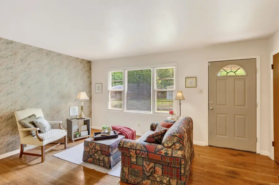 9 Michaels St Street, Little Rock, AR 72204 - #3