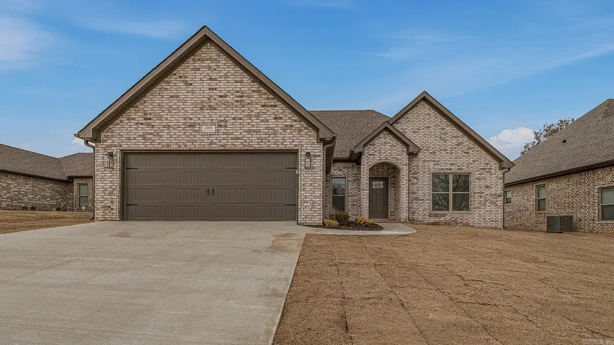2004 N 8 1/2 Street, Paragould, AR 72450 - #1