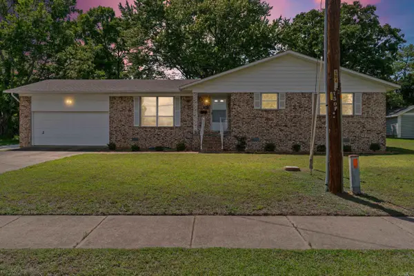 504 Case Street, Heber Springs, AR 72543