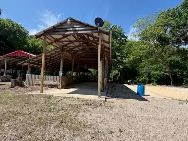 Block 3 lot 2 N Riverbend Drive, Hardy, AR 72542