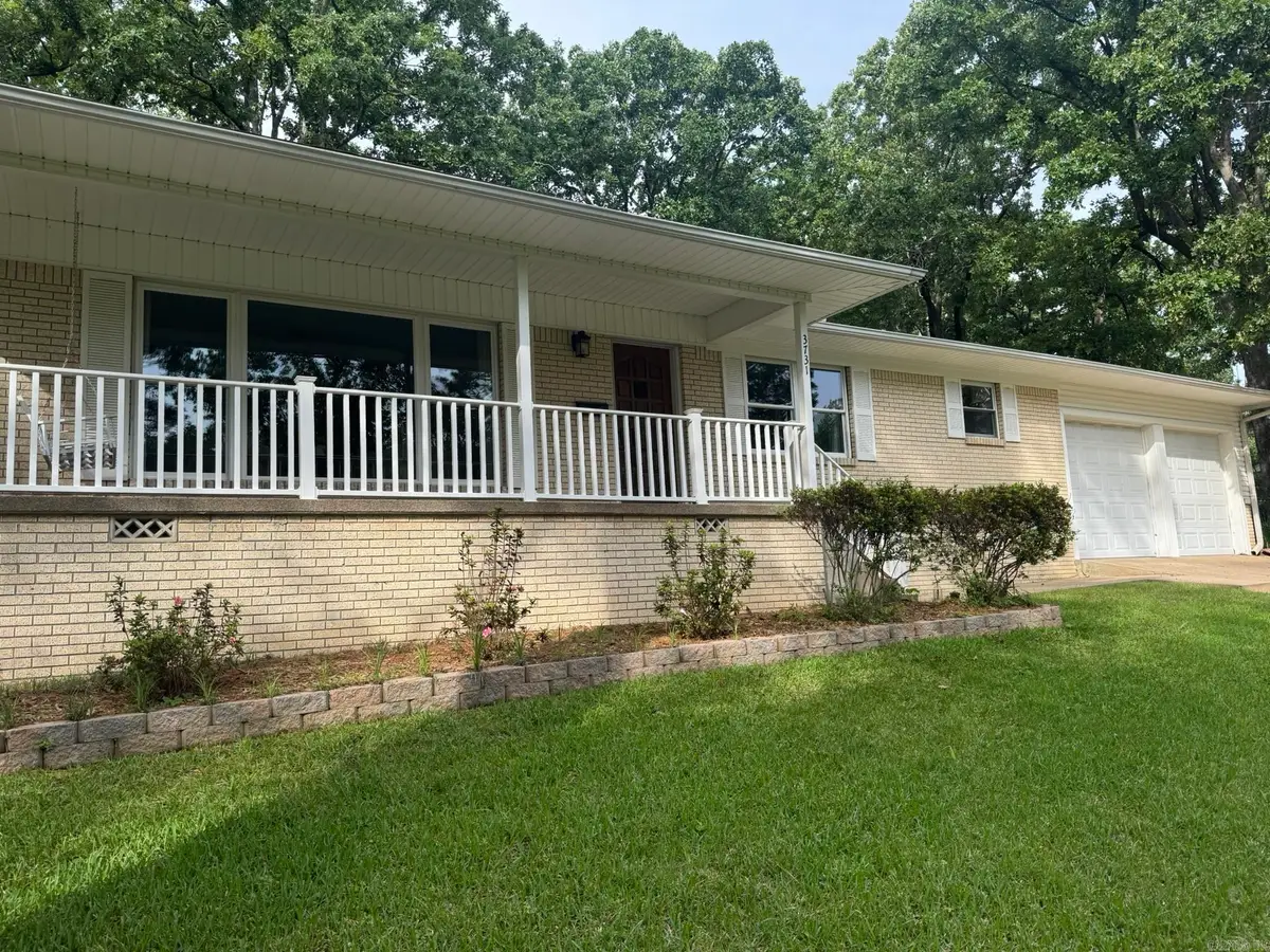 3731 Lakeshore Drive, North Little Rock, AR 72116 - #1