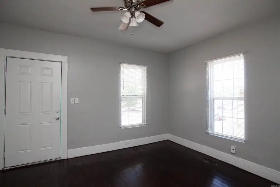 617 N Uams Street, Little Rock, AR 72205 - #3