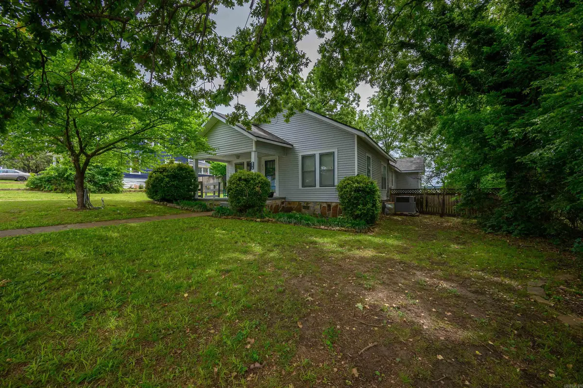 856 Broad Street, Batesville, AR 72501 - #1