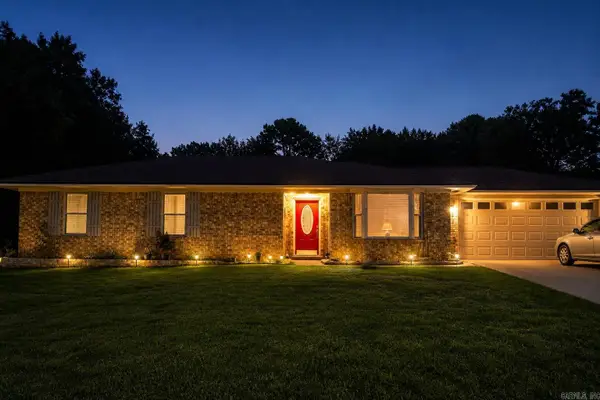 105 Elfen Glen St, Van Buren, AR 72956