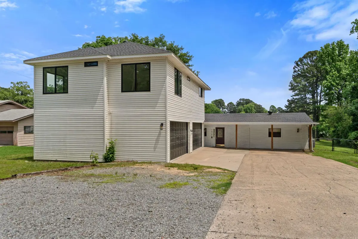 1925 W Lakeview Drive, Benton, AR 72015 - #1