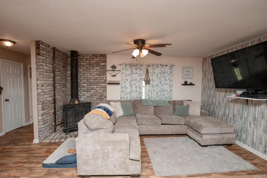 21 Elaine, Sheridan, AR 72150 - #3