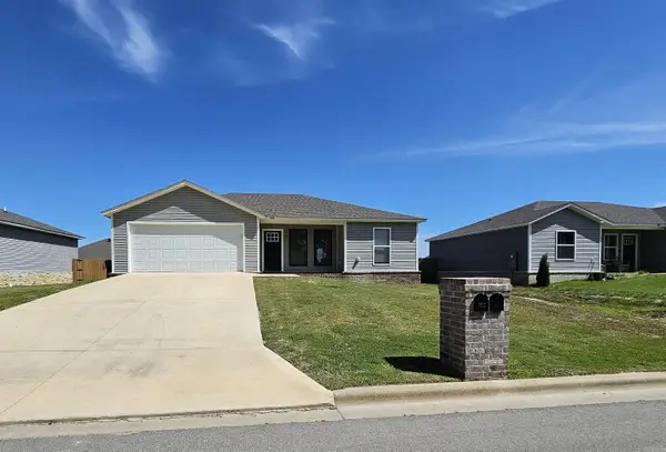 209 Formon Drive, Paragould, AR 72450