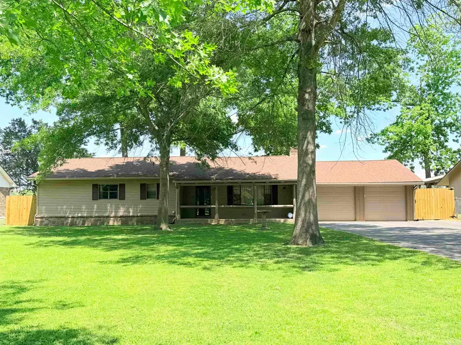 2809 Riverside Dr, White Hall, AR 71602 - #2